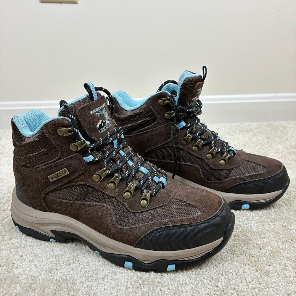 Skechers Women's Waterproof Relaxed Fit Trego - Base Camp Hiking Boots Size 6.5